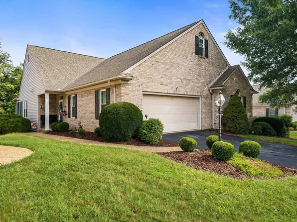757 Governors Way, Waynesboro, VA 22980