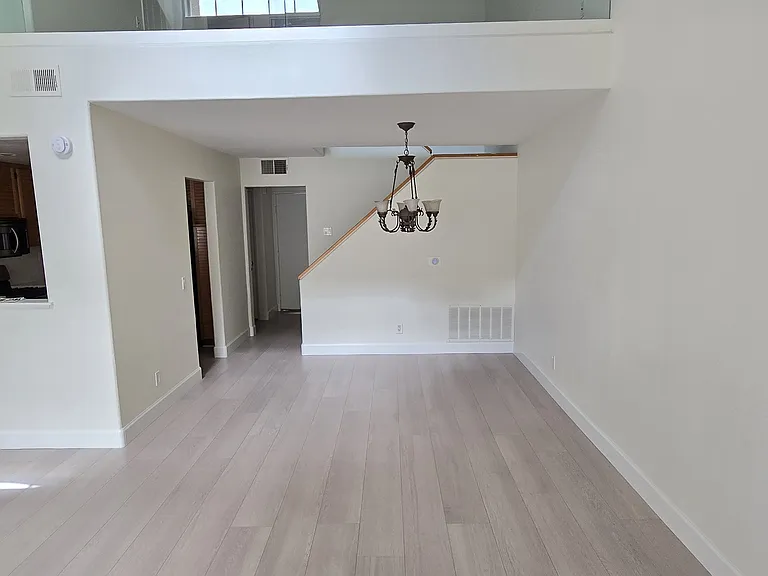 22236 Horizon Pl — Photo 10