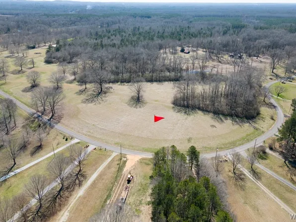 13820 Riverbend Rd, Moundville, AL 35474