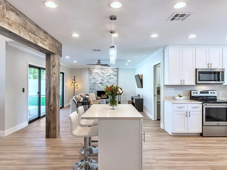 8108 E Morgan Trl — Photo 10