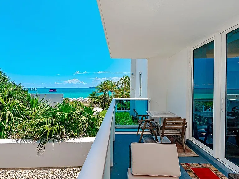 2301 Collins Ave #310 — Photo 6
