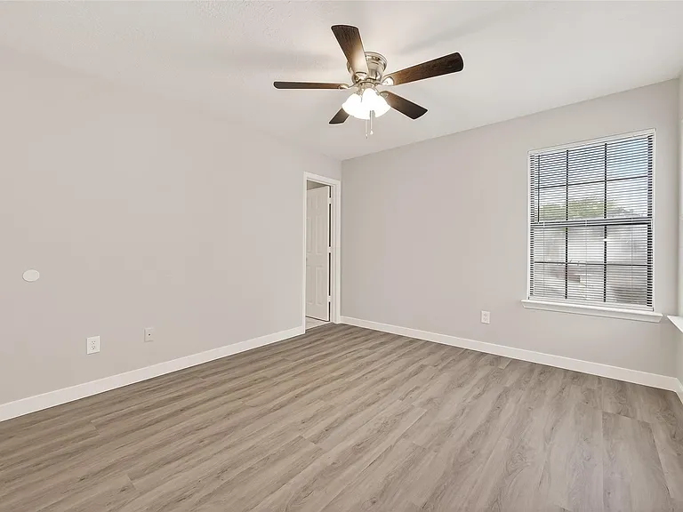 8617 Mapletwist St — Photo 33