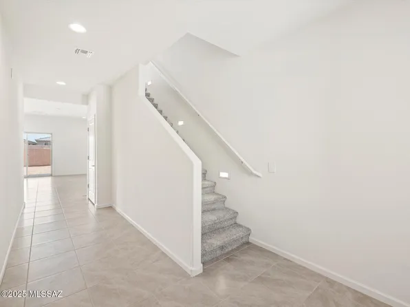 4715 E Julian Wash Dr, Tucson, AZ 85706