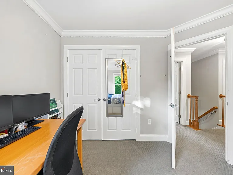 11203 Dancer Ct — Photo 36
