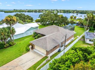 9808 Riverview Dr, Micco, FL 32976