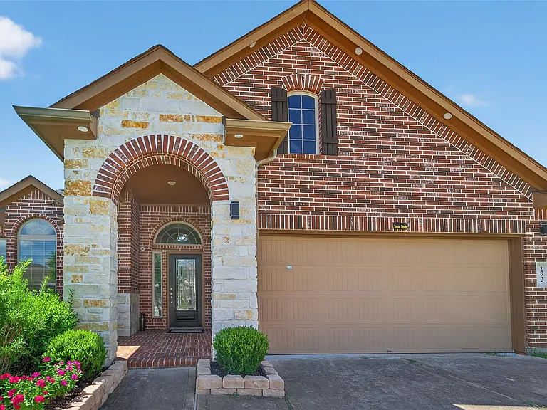 13935 Manobrook Ct — Photo 6