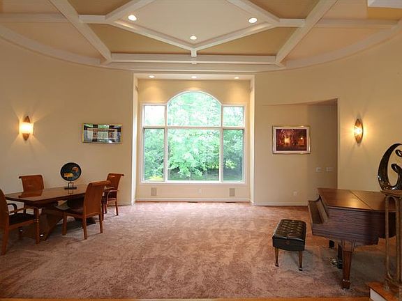 Living Room - Pre-Demo
