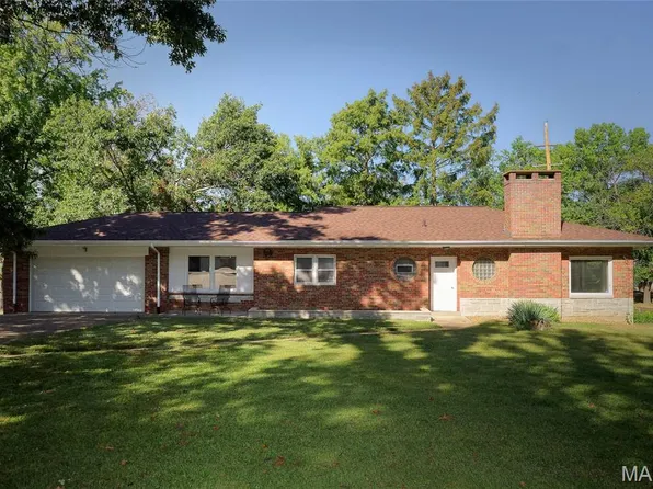 5405 Edelweis Ln, Saint Louis, MO 63129