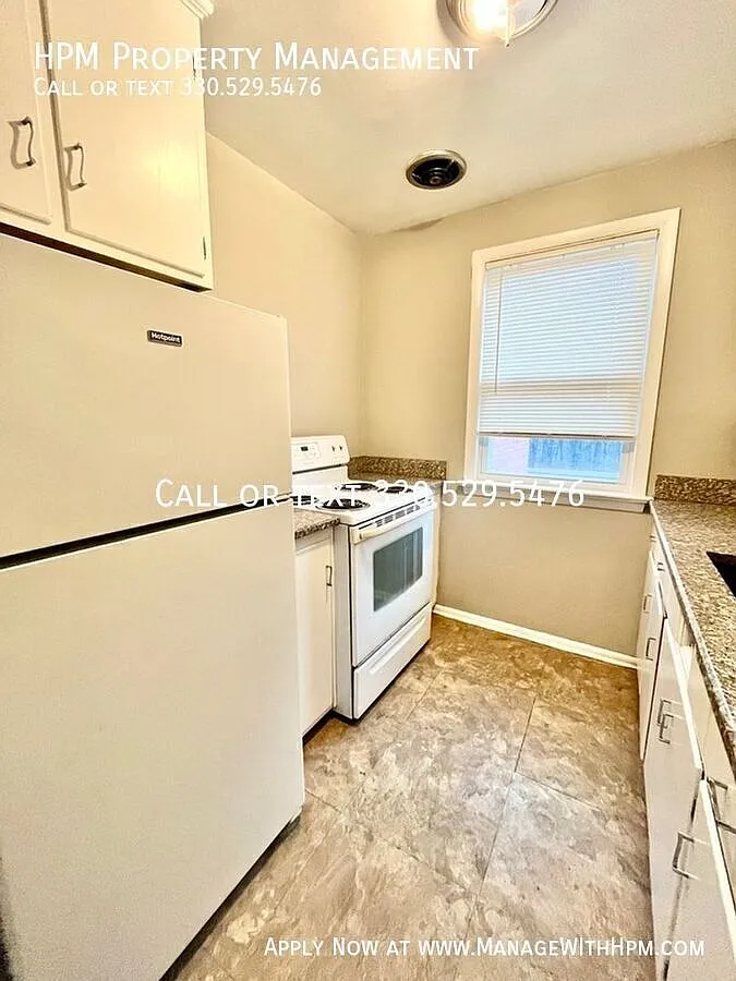 2 bed, 1.0 bath, $1,195 — Photo 4