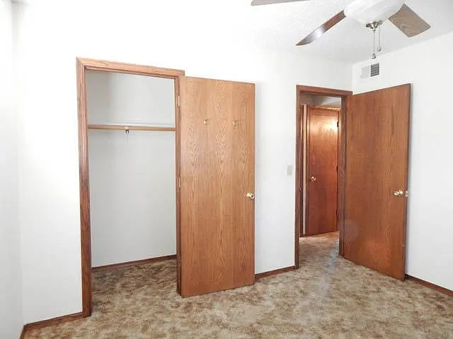 1428 Shelly Dr #1428 — Photo 4