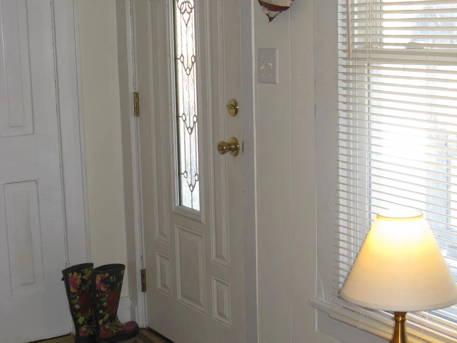 3 bed, 1200 sqft, $1,395 — Photo 2