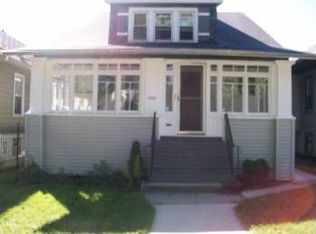 5425 W Thomas St, Chicago, IL 60651