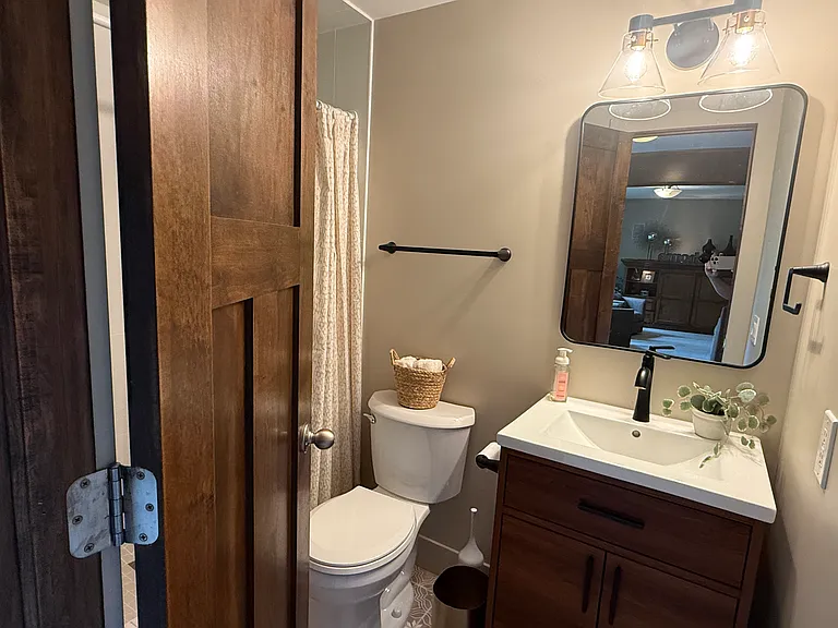 6912 E Fish Lake Rd — Photo 32