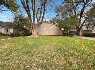 10726 Sugar Hill Dr, Houston, TX 77042