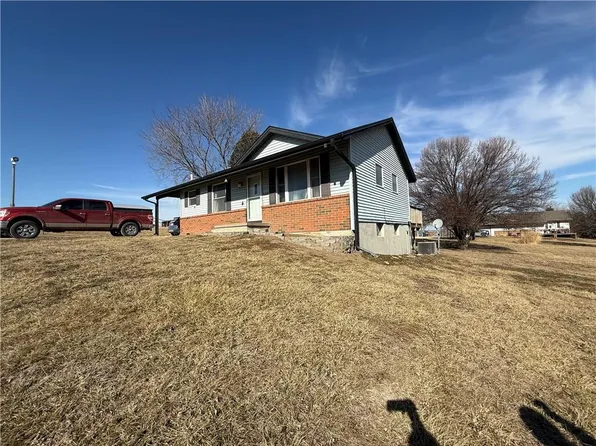 2150 327th St, White Cloud, KS 66094