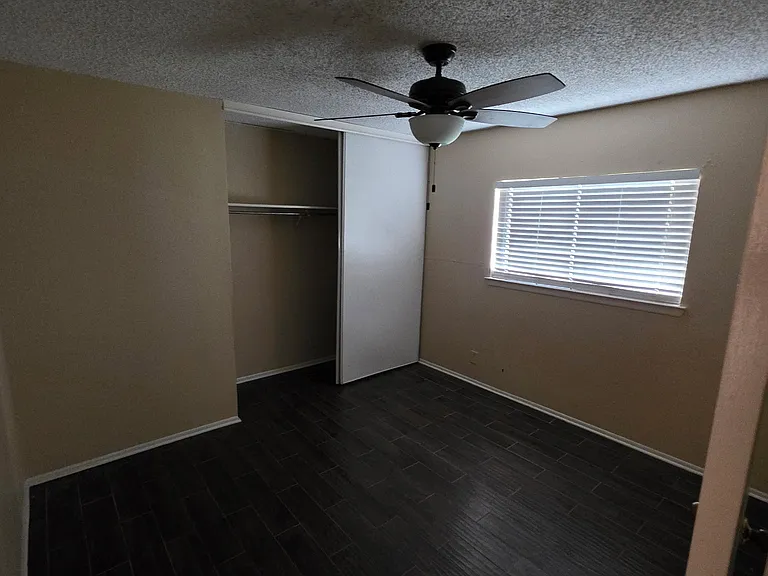 6919 Sunshine Tree Dr #1 — Photo 12