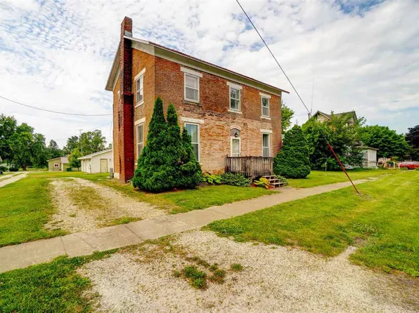 302 E Main St, Brighton, IA 52540