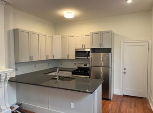 1930 Spruce St #2R, Philadelphia, PA 19103