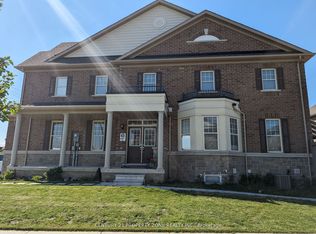 87 Finegan Cir, Brampton, ON L7A 4Z9