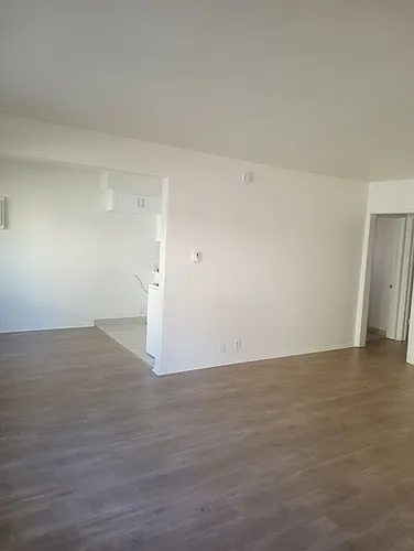 1742 N Mariposa Ave #3 Photo 1