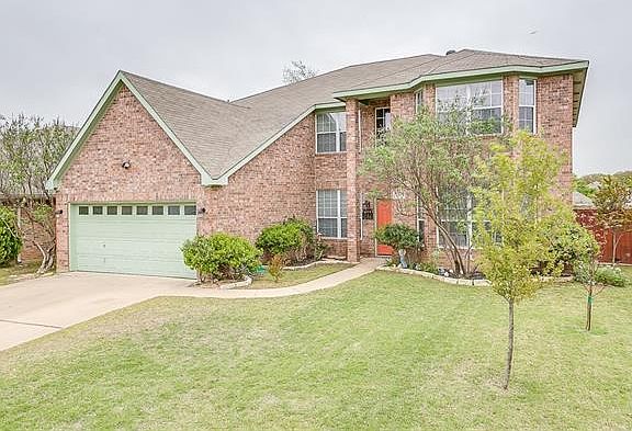 3rd image of 1017 Hidden Oaks Dr