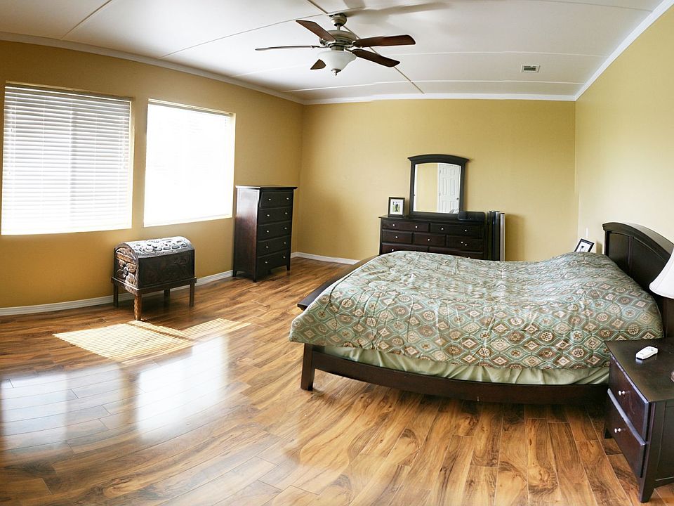 Master Bedroom Photo 1