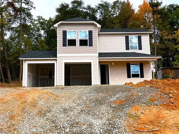 5132 Lansing Dr, Winston Salem, NC 27105