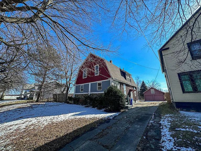 14812 Westropp Ave — Photo 4