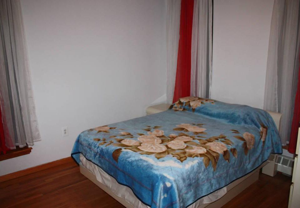 1st image of 316 W 47th St APT 1R