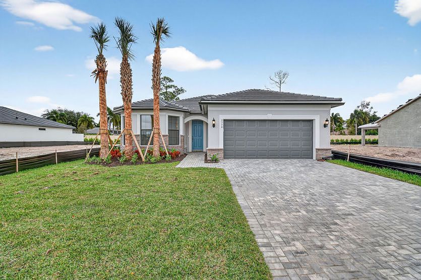 Exterior FM2 Homesite 04000