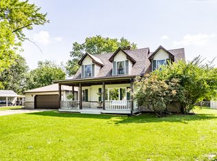 543 Schooley Dr, Greenwood, IN