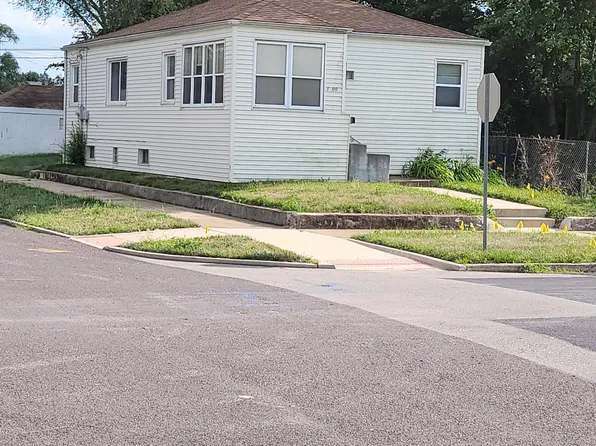 1400 W Butler St, Peoria, IL 61605