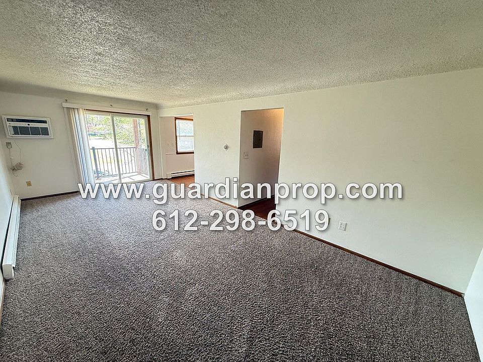 1st image of 352 21st Ave S APT 2A