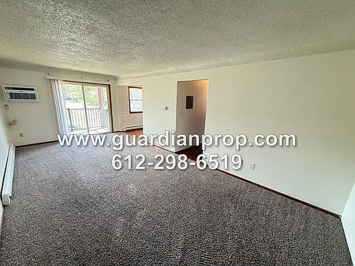 352 21st Ave S Photo 1