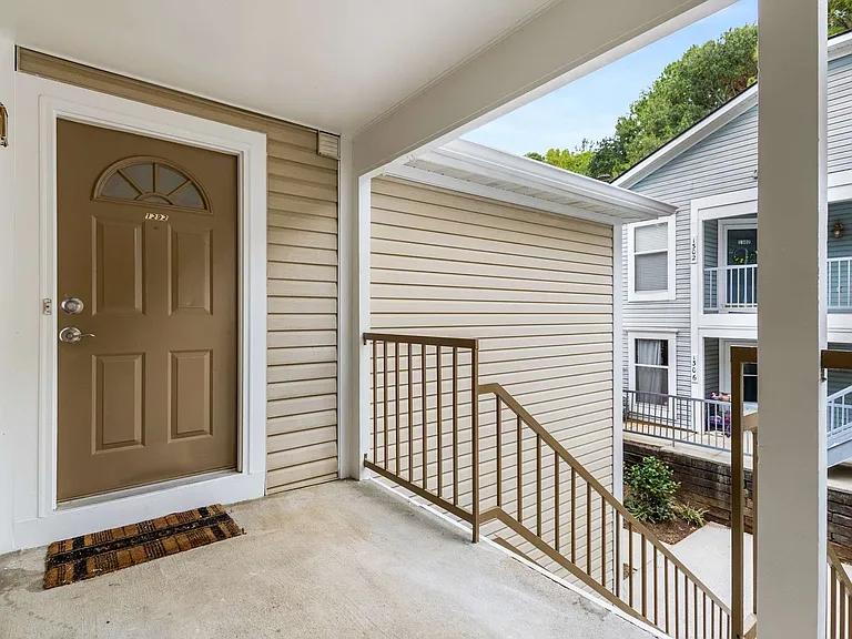 1292 Keys Lake Dr NE — Photo 5