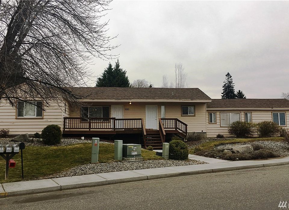 1st image of 1083 Corum Cir