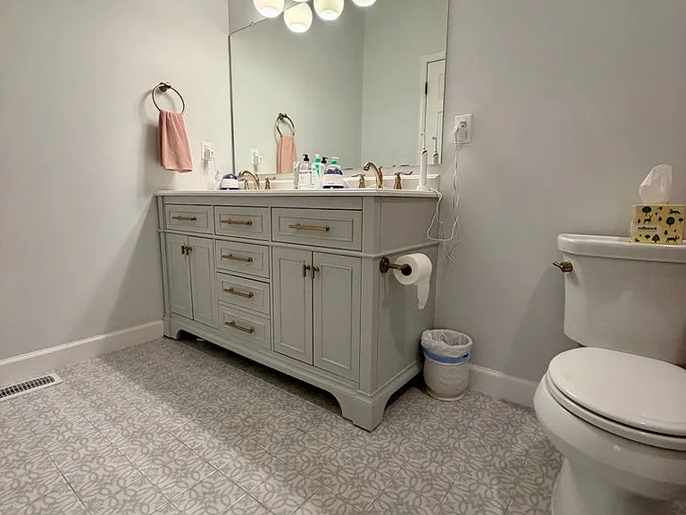 173 Providence Ln — Photo 28