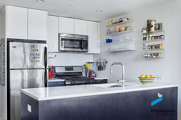 Rented by FirstService Realty (legacy) | media 3