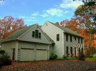 201 E Cotton Hill Rd, Portland, CT 06480