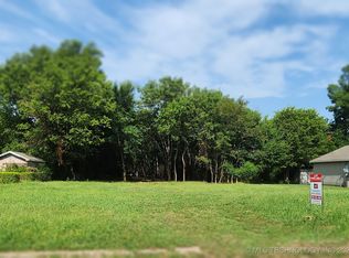 1622 N Norfolk Ave, Tulsa, OK 74106