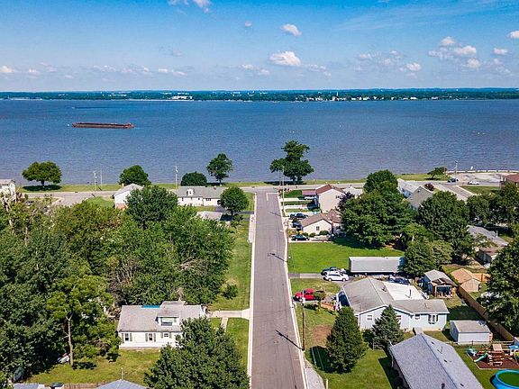 Property not far from the Delaware River.