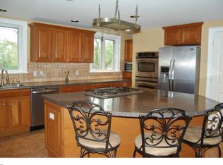 9231 Outlook Ave, Philadelphia, PA 19114