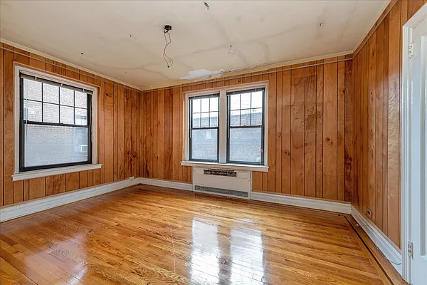 Sold by Benjamin Realty Since 1980 | media 35