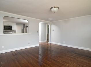 5 Pinehurst Rd, Coventry, RI 02816