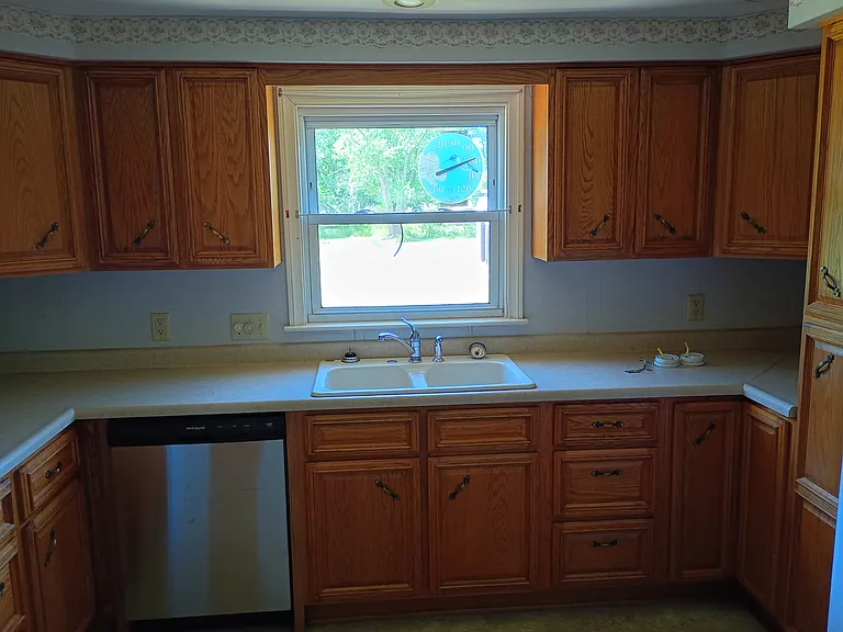 1511 Timber Rd — Photo 6