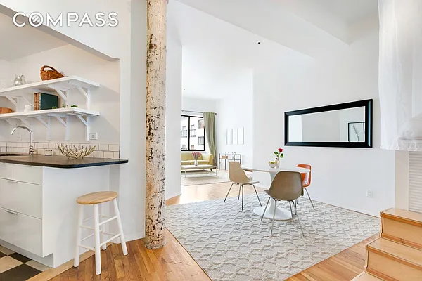 Sold by Compass | media 1