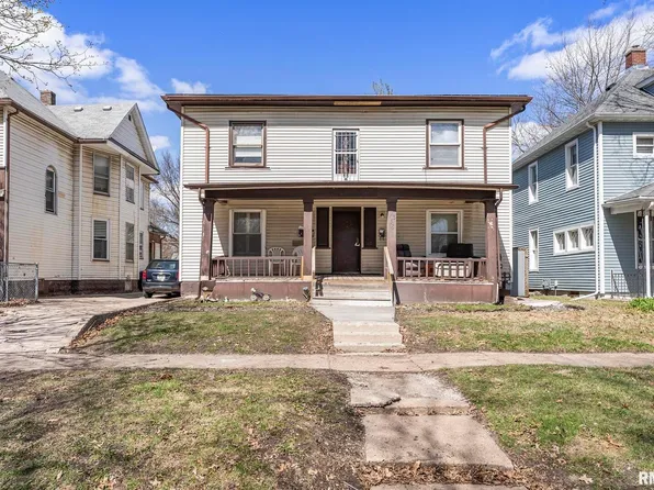 2318 Redwood Ave, Davenport, IA 52802