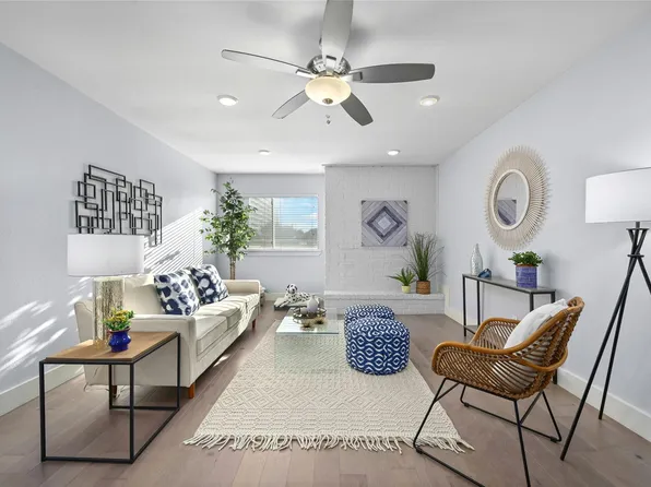 909 Reinli St APT 228, Austin, TX 78751