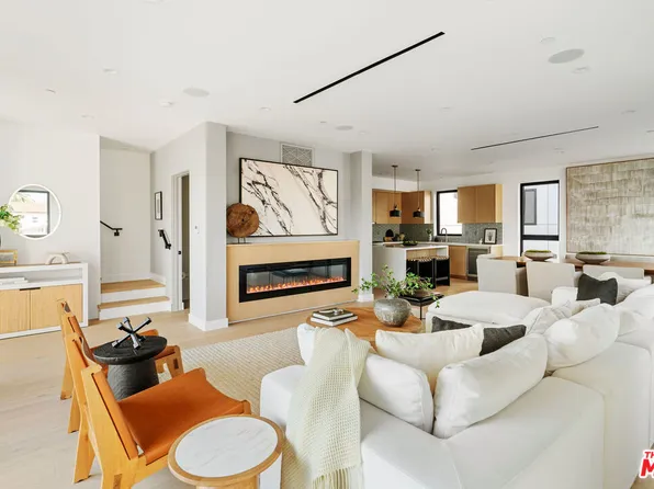 4555 Ambrose Ave, Los Angeles, CA 90027