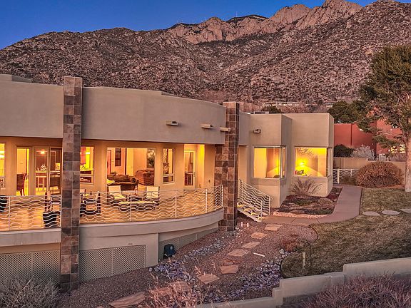 5th image of 18 Sandia Heights Dr NE